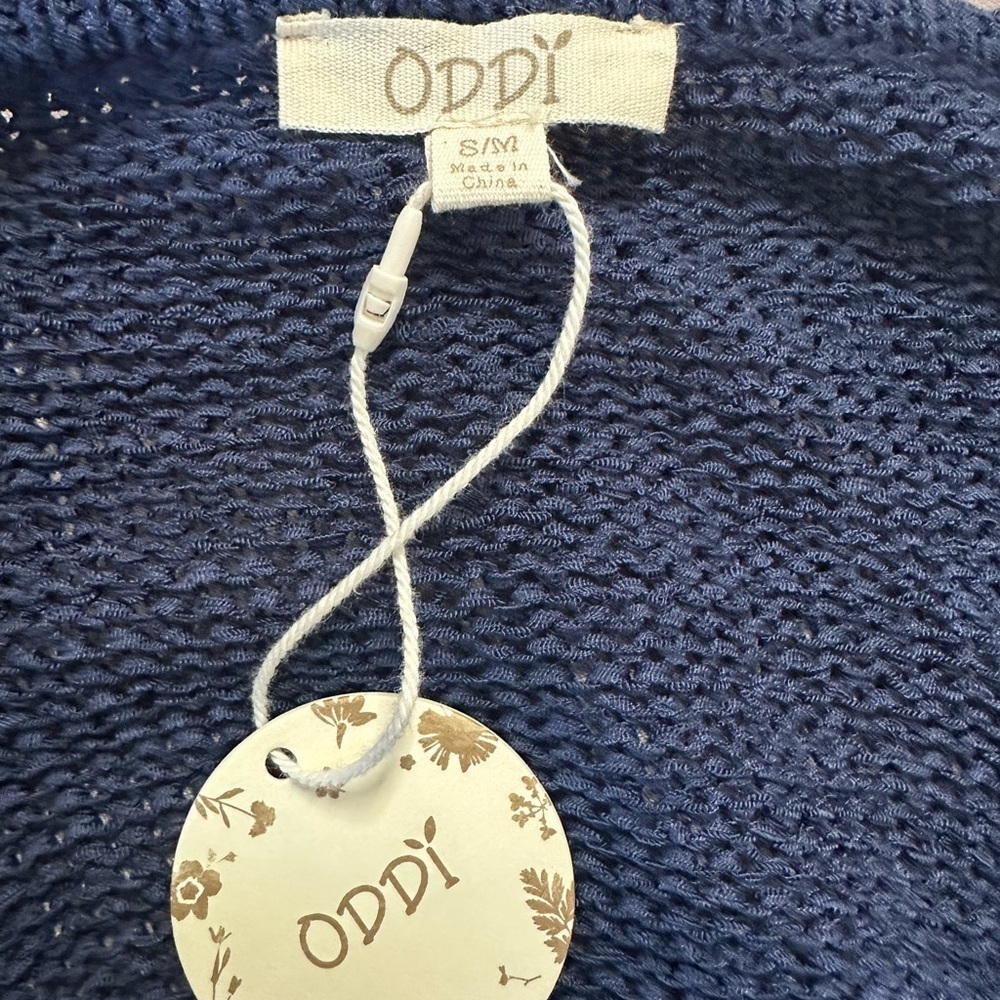 NWT , Oddy Sweater Poncho, Size S/M - Picture 5 of 5